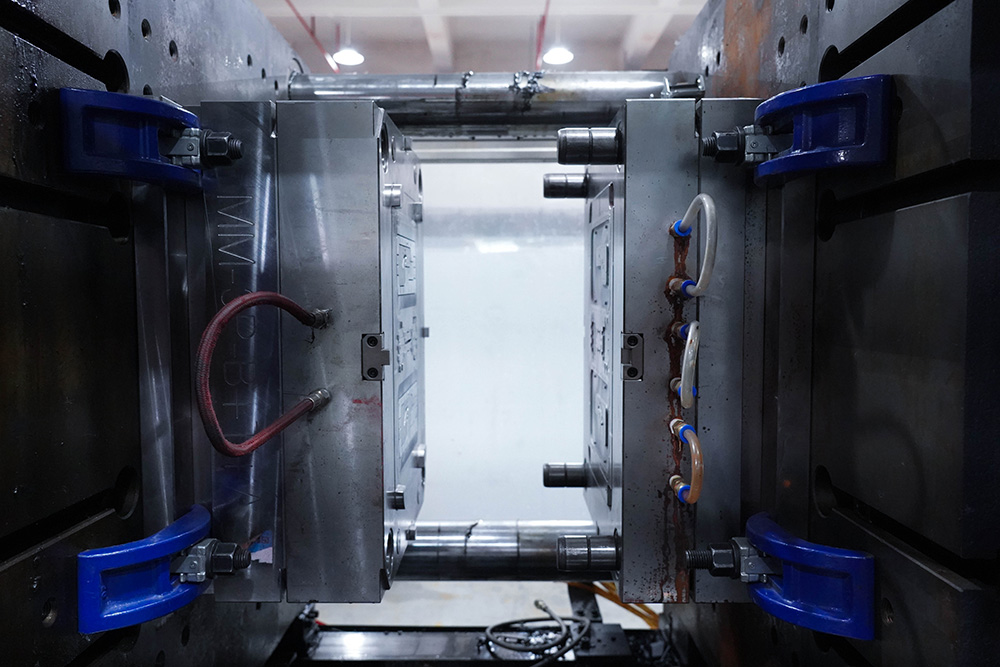 4-Axis Machining Center